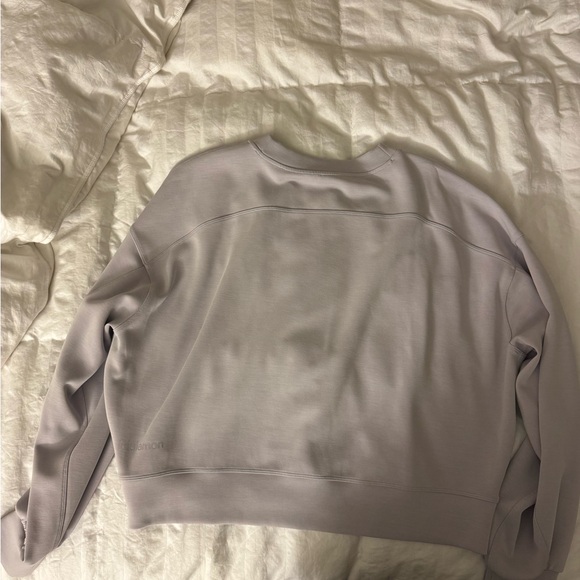 Lululemon Softstreme Perfectly Oversized Cropped Crew - Picture 2 of 4